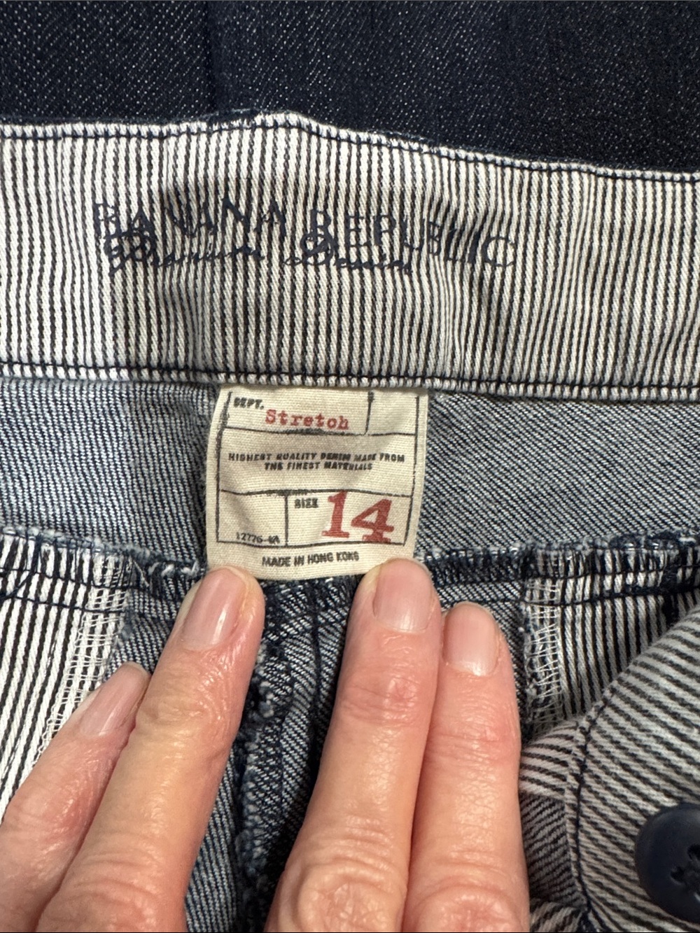 Woman’s Banana Republic Classic Trouser Dark Blue Jeans Size 14 - Picture 2 of 6